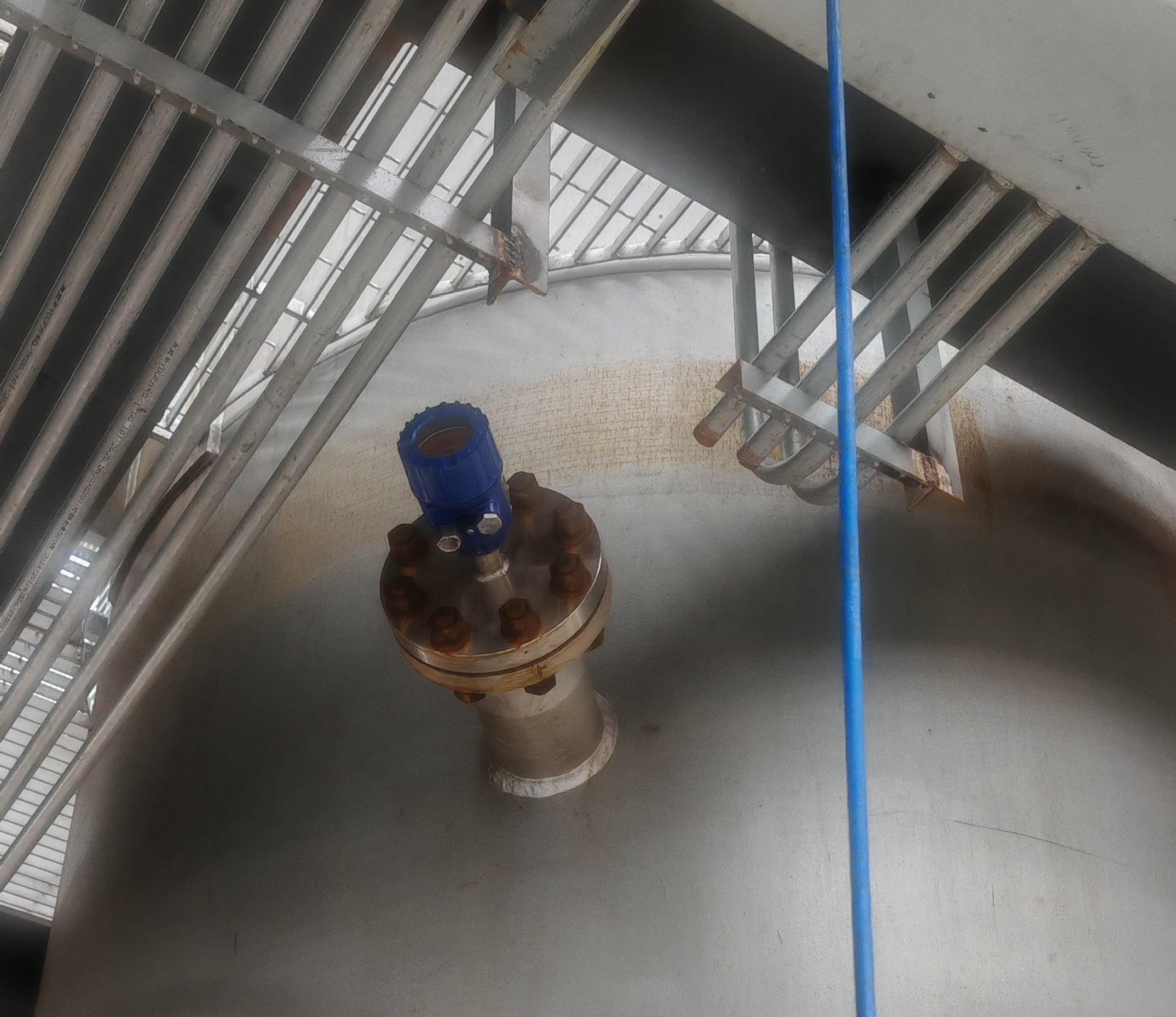 Последние дела компании о Remote-Mounted Capacitive Level Switch — 100 Q&A